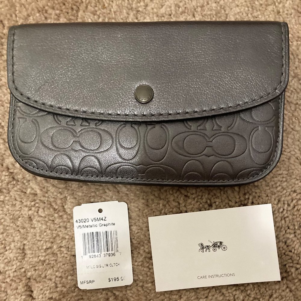 New Coach Wristlet/Clutch/Wallet